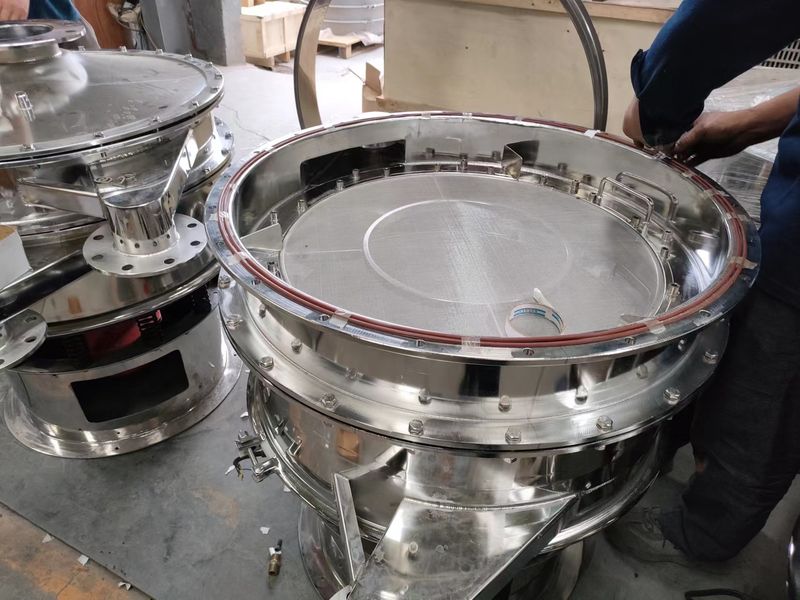 振動(dòng)篩經(jīng)常性出現(xiàn)爛網(wǎng)的情況？